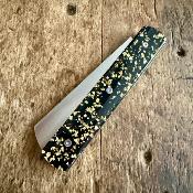20/20 - Résine et paillettes dorées