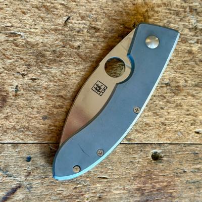 Spyderco Lum Titane