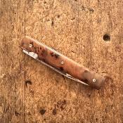 Le Français - Damas inox et genévrier