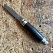 Tonneau G.M. - Ebène et maillechort gravé