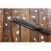 The big Higo - Acier damas et fibres de carbone