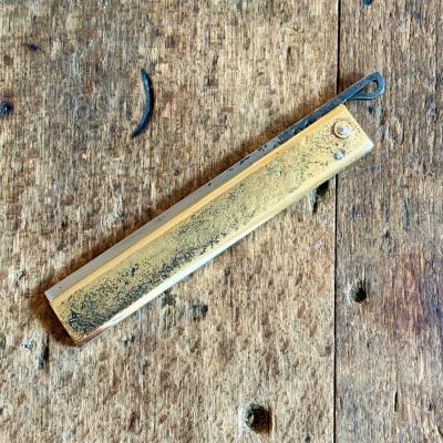 Le 493 -  Laiton 12 cm