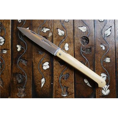 Le Sauveterre 11 cm - Buis et ressort à demi guilloché