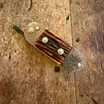  Le Bouledogue Trapu -  Cerf