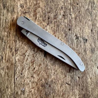 Laguiole Flat - inox et papillon forgé inox