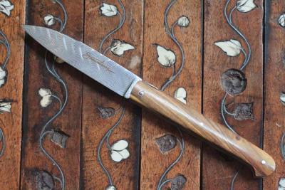 Le Sauveterre 11 cm - Damas et pistachier