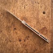 Le Français - Damas inox et genévrier