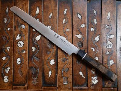 Couteau à pain 23 cm - damas et pakkawood